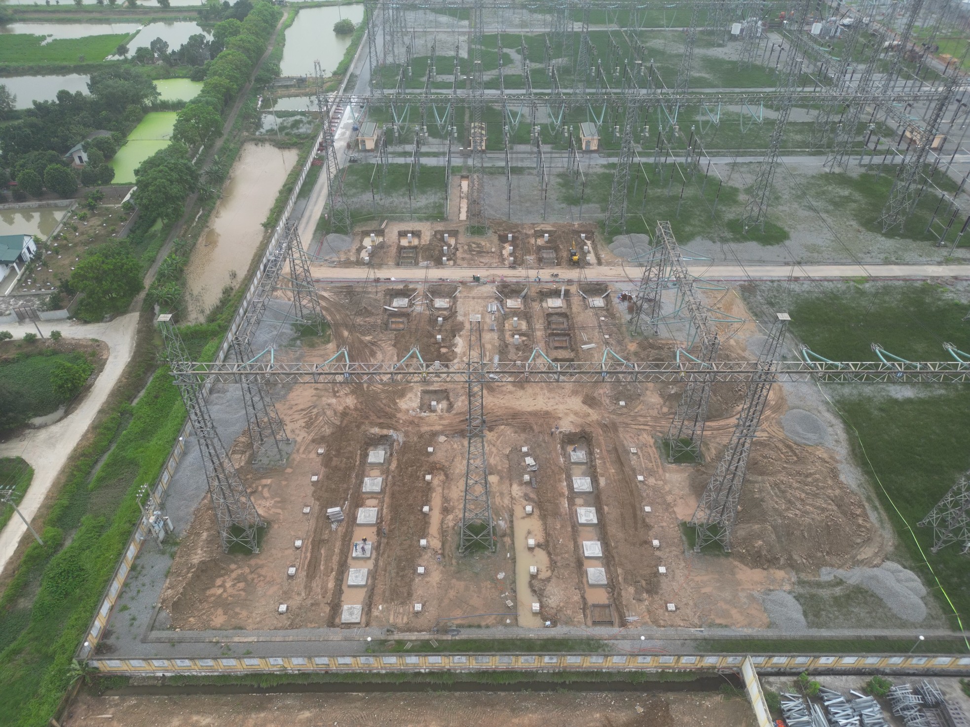 Image of the giant transformer station of the 500kV circuit 3 project in Pho Noi, Hung Yen reaching the finish line ahead of schedule photo 1