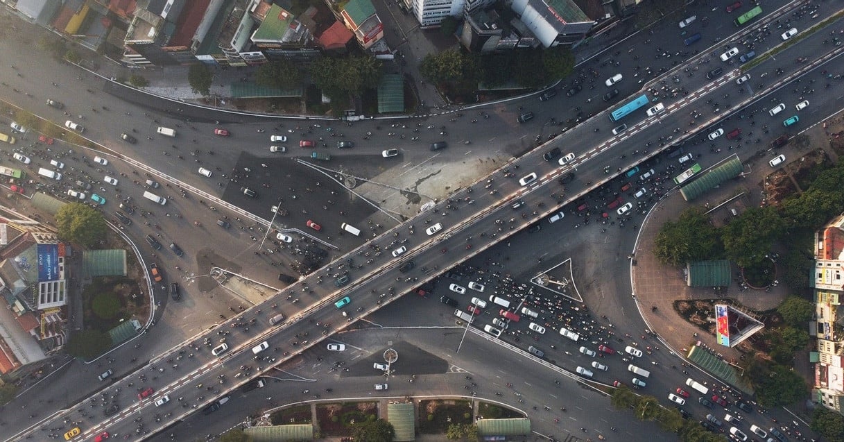 Hanoi propone 8.500 mil millones para construir una carretera elevada desde Nga Tu So a Cau Giay