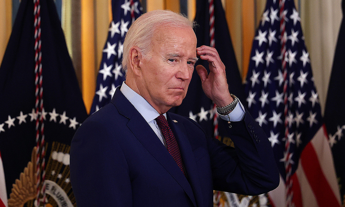 La Casa Blanca intenta aliviar las preocupaciones sobre la edad de Biden