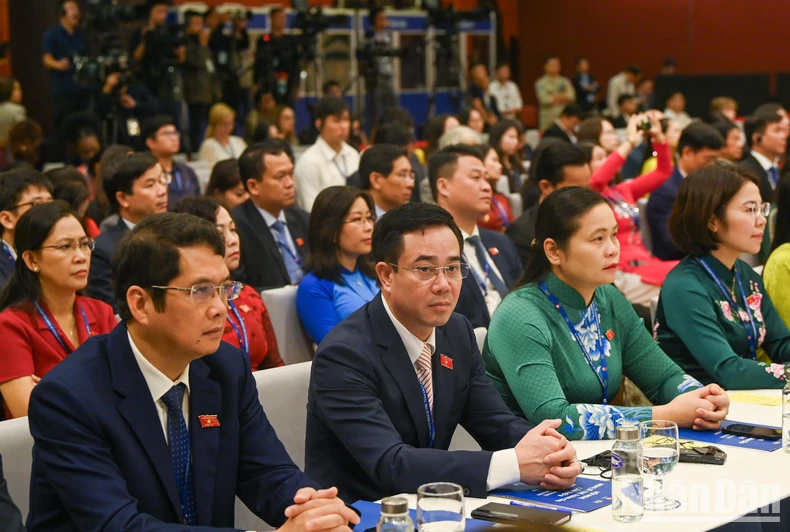 [Photo] Cérémonie d'ouverture de la 9e Conférence mondiale des jeunes parlementaires photo 7