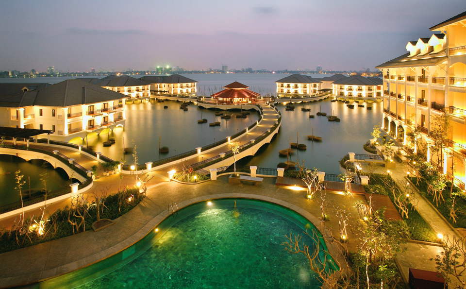 5-star InterContinental West Lake Hotel is one of the unique accommodation destinations of Hanoi tourism.