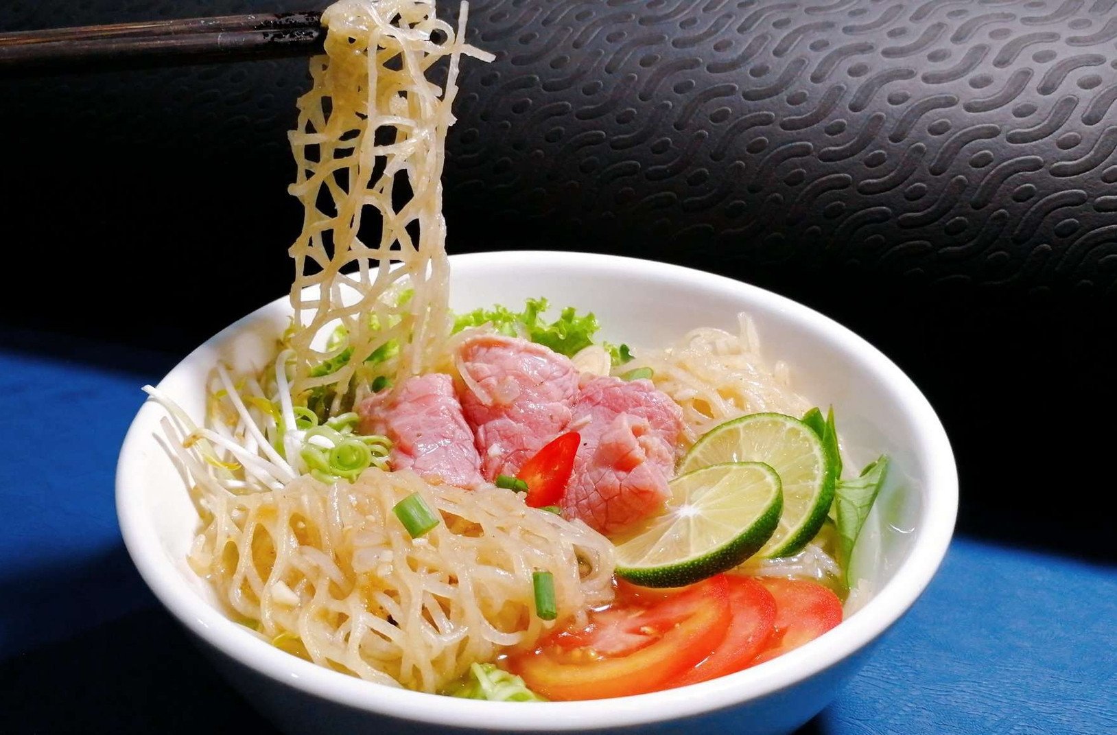 The unique and famous Pho dish of Quang Nam, with many variations, makes diners full for a long time