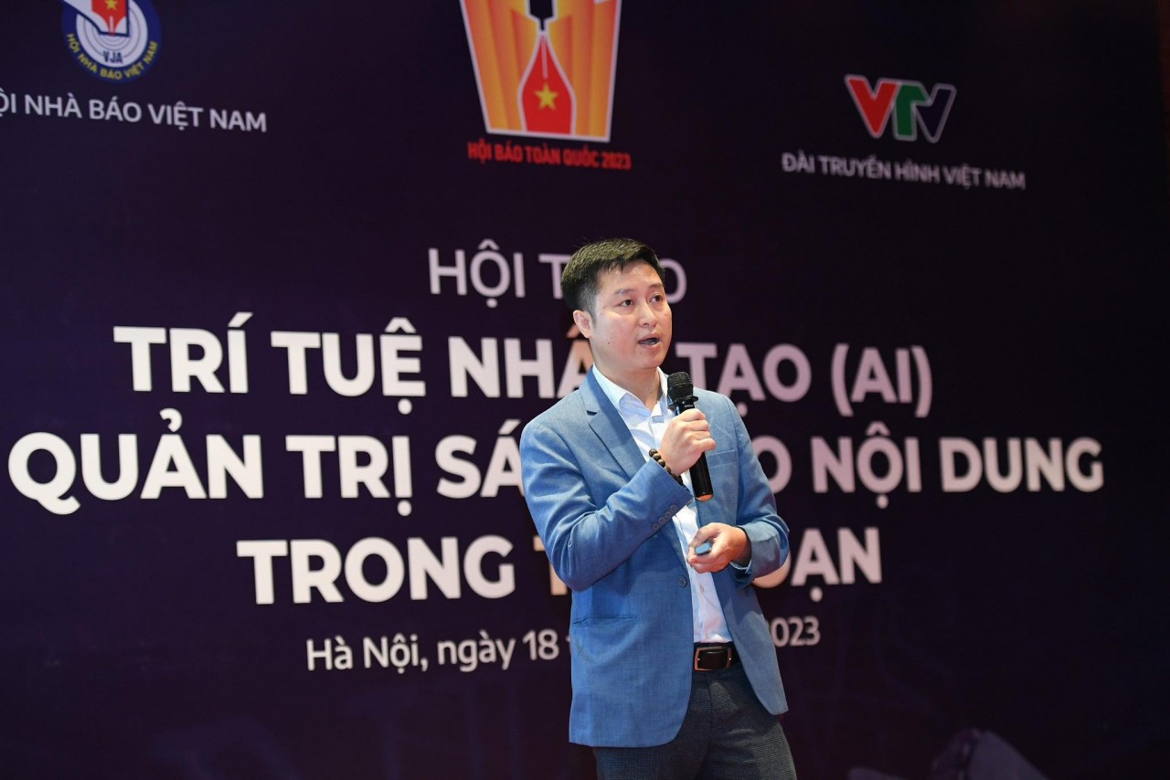 Nhà báo Nguyễn Hoàng Nhật: