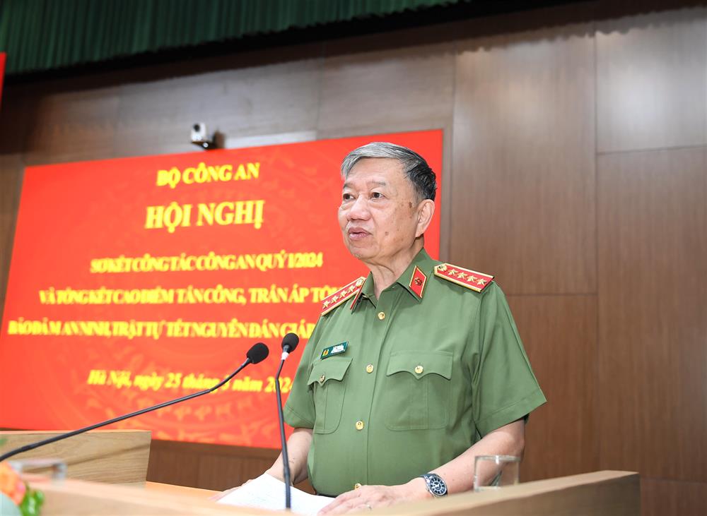 Bộ trưởng Tô Lâm chủ trì Hội nghị. Ảnh: Cổng TTĐT Bộ Công an