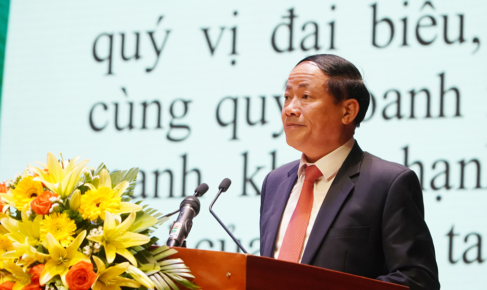 Mr. Pham Anh Tuan, Chairman of Binh Dinh Provincial People's Committee, spoke at the Conference. Photo: Trung Nhan