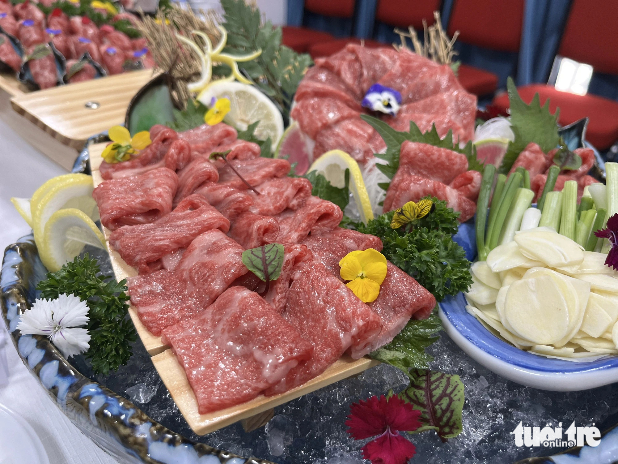 Nhật Bản tăng sản lượng bò thịt bò Wagyu sang Việt Nam  - Ảnh 2.