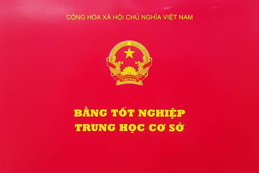 Người học chưa được công nhận hoàn thành chương trình THCS khi nghỉ học quá 45 buổi trong năm học lớp 9.