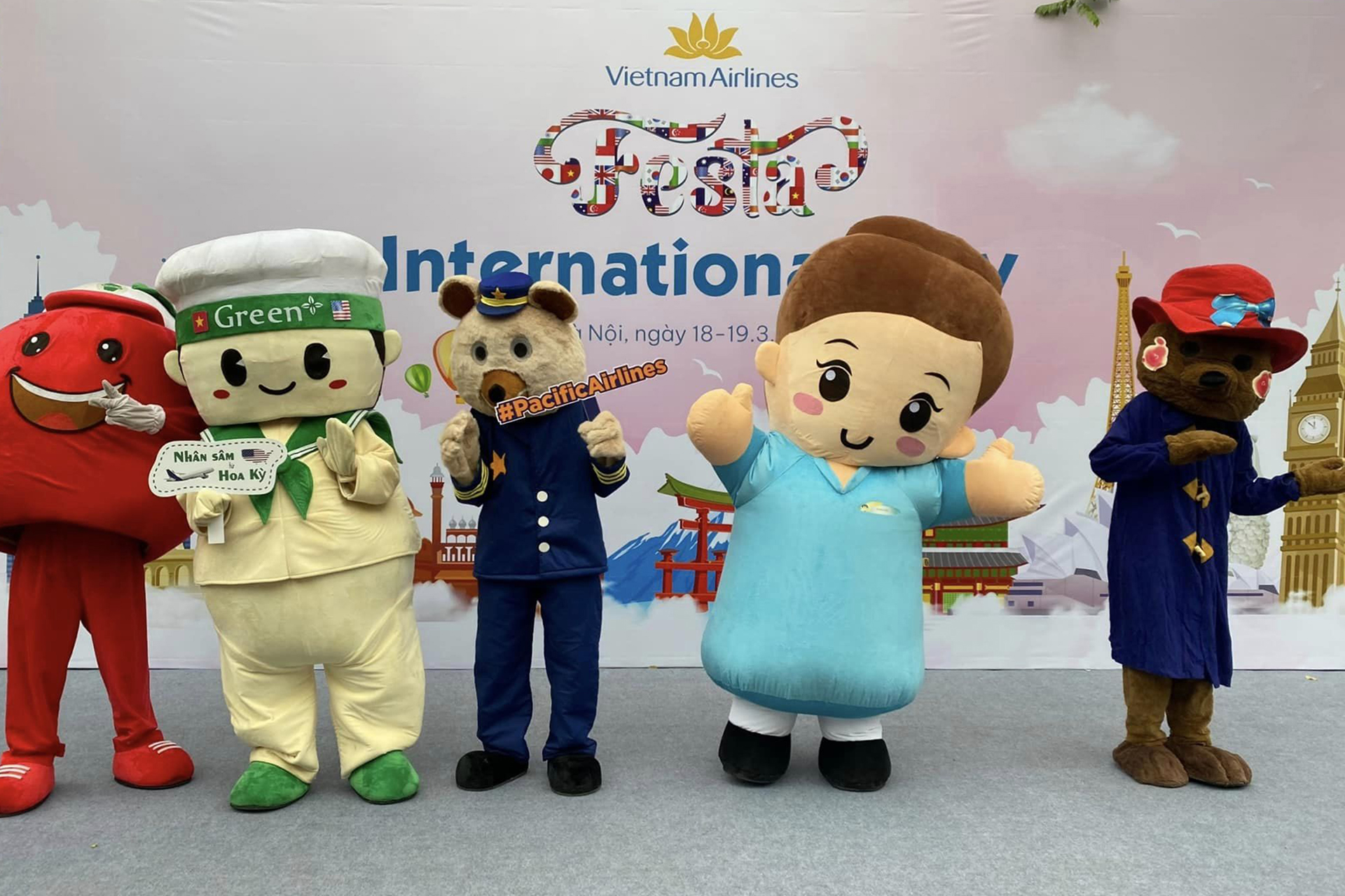 'Vietnam Airlines Festa - Sale Day' tung hàng nghìn vé đi biển đồng giá 30.000 đồng - Ảnh 1.