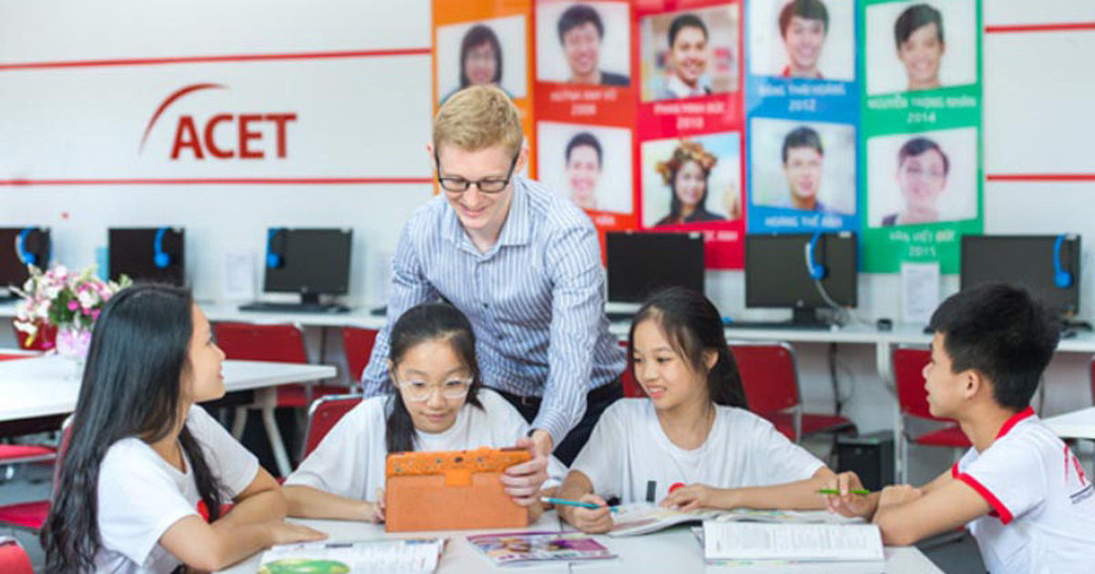 'Khốc liệt' cuộc đua luyện thi IELTS thời AI