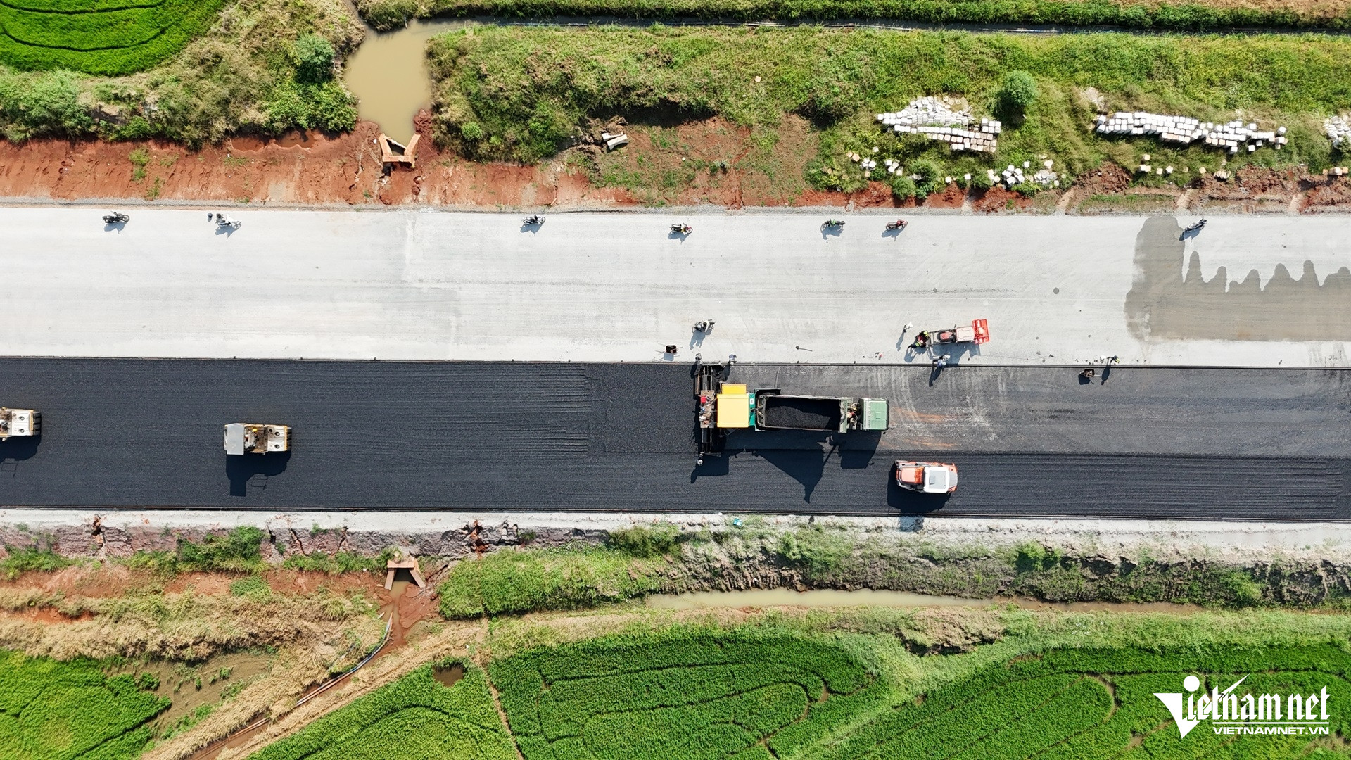 W-Bien Hoa Vung Tau Expressway 9.JPG.jpg