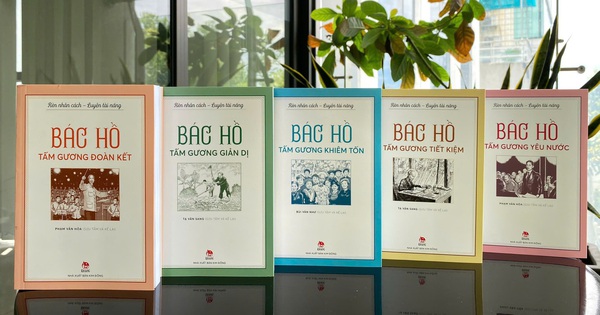 Bộ sách mới về Bác Hồ dành cho thiếu nhi