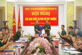 Le lieutenant-colonel Nguyen Thanh Trung occupe le poste de commandant adjoint des gardes-frontières de la province de Quang Tri.