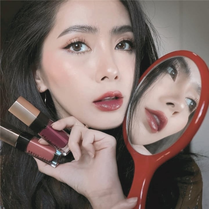 สไตล์การแต่งหน้าเมื่อสวมชุดอ่าวหญ่ายให้ดูสวยไร้ที่ติ - 3