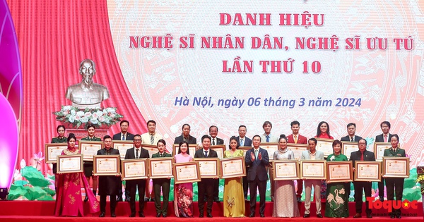 Toàn cảnh Lễ trao tặng danh hiệu Nghệ sĩ Nhân dân, Nghệ sĩ Ưu tú lần thứ 10