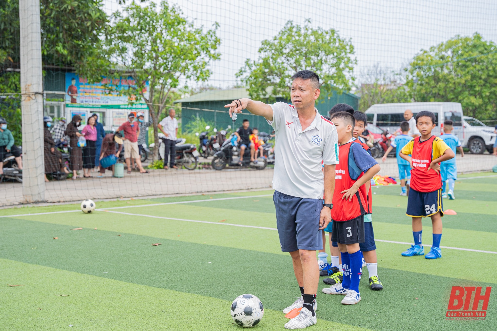 Dong Son, de la categoría Sub 10, aspira a llegar lejos en el Torneo de Fútbol Infantil de la Copa de Periódicos Thanh Hoa 2023