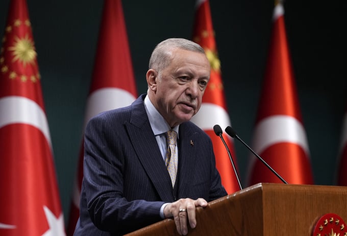 Der türkische Präsident Recep Tayyip Erdogan spricht nach einer Kabinettssitzung in der Hauptstadt Ankara am 16. April. Foto: AFP