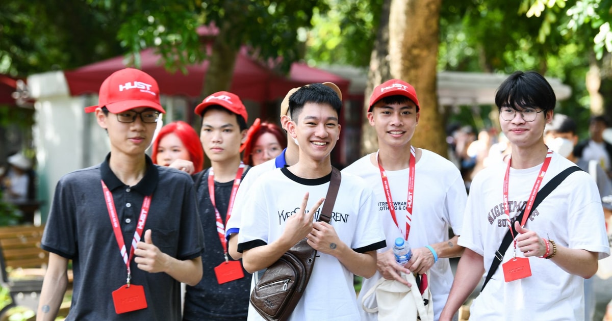 Hanoi University of Science and Technology reduces the quota for considering high school graduation exam scores in 2025