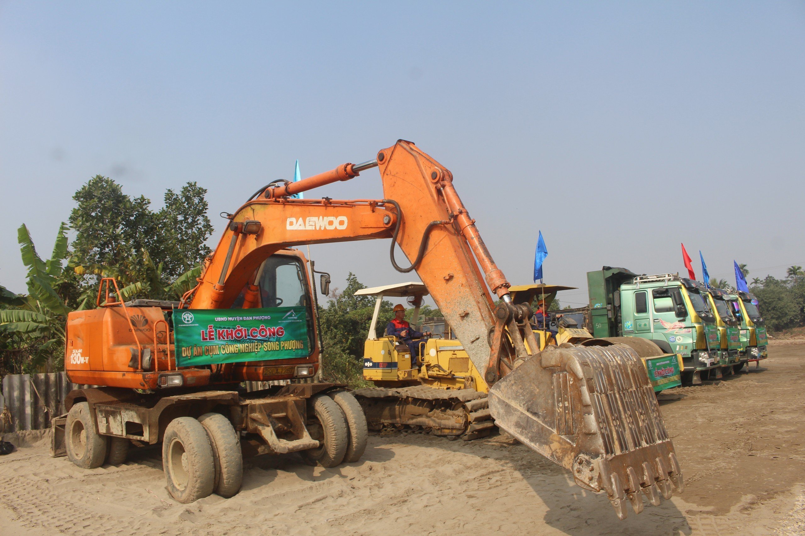 Immobilien – Hanoi: Grundsteinlegungszeremonie für das Song Phuong Industriegebiet (Bild 4).