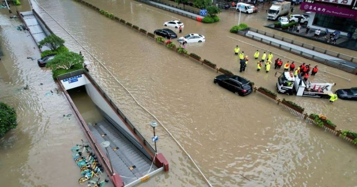 De fortes pluies après le passage d'un typhon dans le sud de la Chine