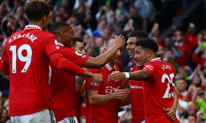 Casemiro celebrates after opening the score for Man Utd. Photo: Reuters