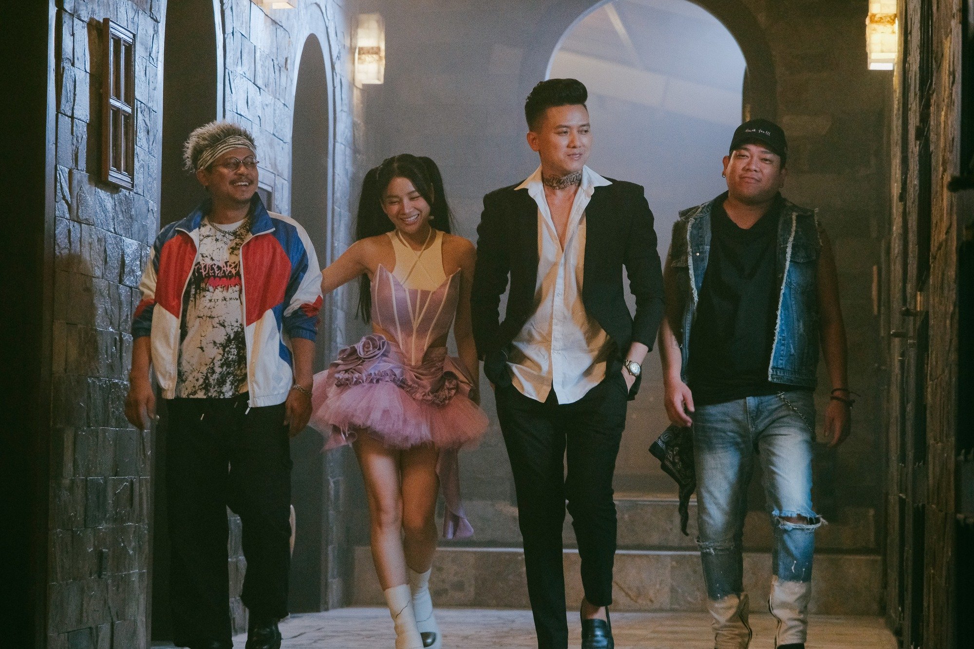 Quách Ngọc Tuyên nhận song hỷ ngày ra mắt web-drama mới - Ảnh 1.