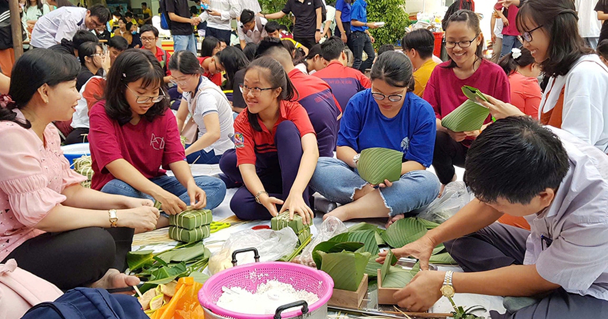 „Tet-Bonus“ für Lehrer in Ho-Chi-Minh-Stadt, eine Person erhielt fast 100 Millionen VND