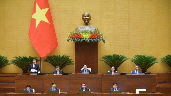 Les députés de l'Assemblée nationale proposent de réduire le temps de travail des salariés du secteur privé à 44 heures/semaine