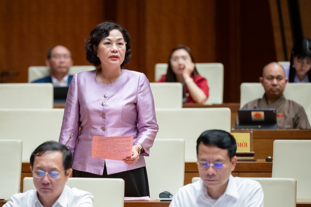 Gouverneur de la Banque d'État du Vietnam, Nguyen Thi Hong : Le gouvernement et la Banque d'État du Vietnam ont été très déterminés à mettre en œuvre la résolution 43.