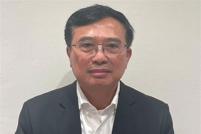 Sửa câu chữ, ông Hoàng Quốc Vượng nhận 1,5 tỉ, phá 937 tỉ