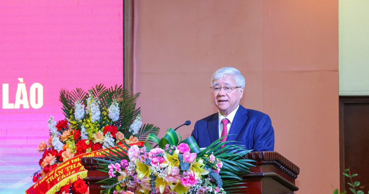 Hội hữu nghị Việt Nam – Lào làm nòng cốt đẩy mạnh hơn nữa ngoại giao nhân dân