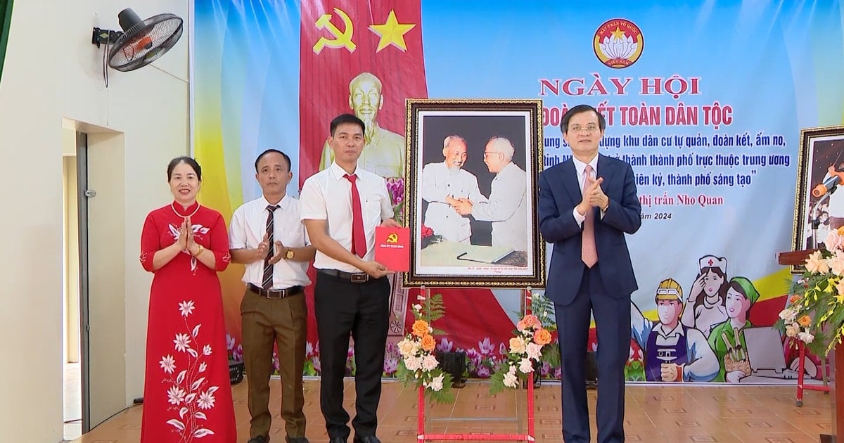 Festival en el barrio de Tan Nhat (Ninh Binh)