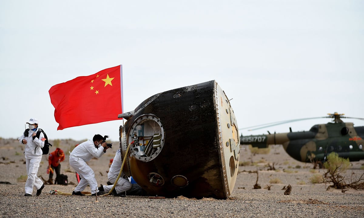 La tripulación china regresa sana y salva a la Tierra