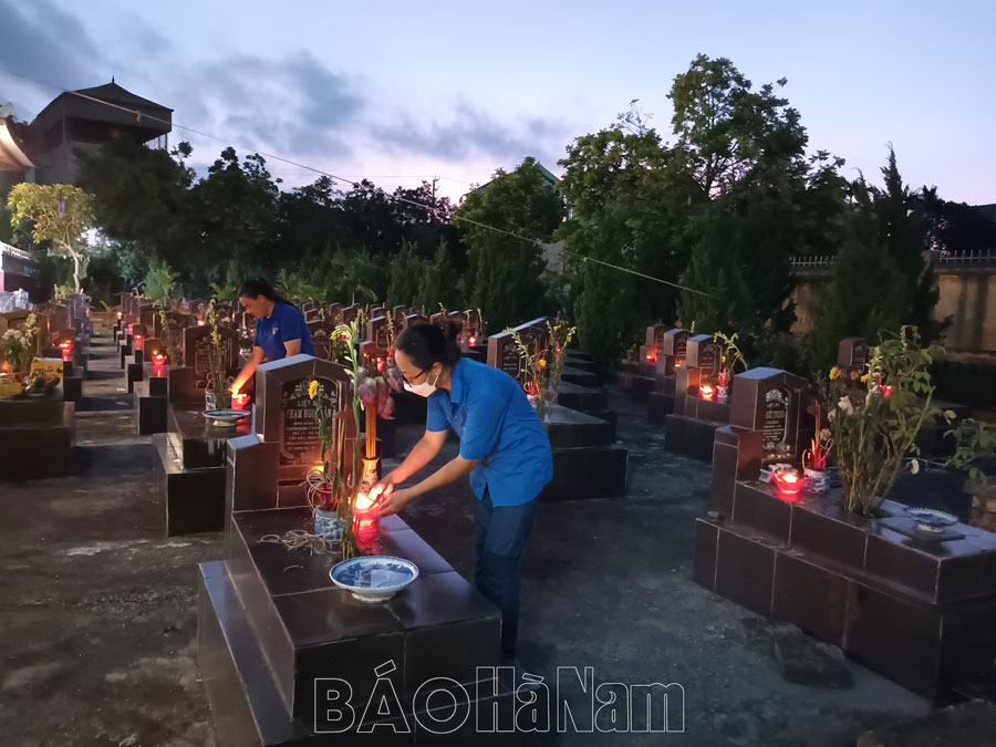 Xúc động những vần thơ về các Anh hùng liệt sĩ