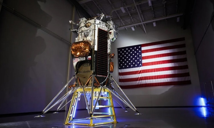 Second US lander ready to fly to the Moon