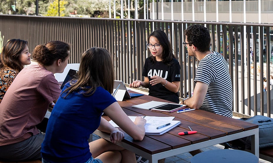 Australien und Kanada verschärfen die Visabestimmungen und machen internationalen Studierenden Angst