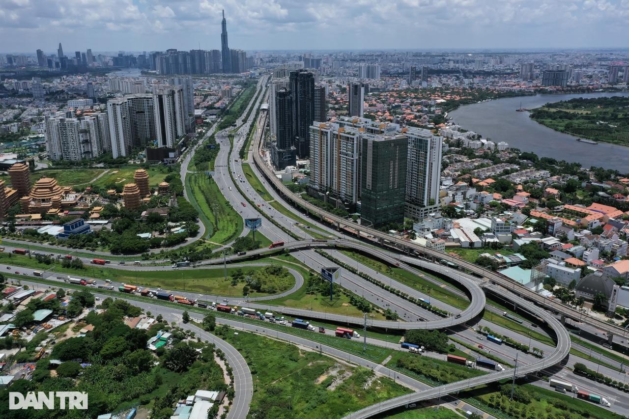 La valentía de la locomotora económica de Ciudad Ho Chi Minh ante los 'vientos en contra' en 2023