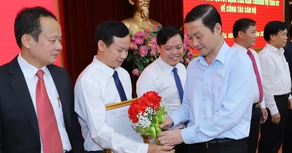 7,144 Thanh Hoa province officials have doctoral and master's degrees