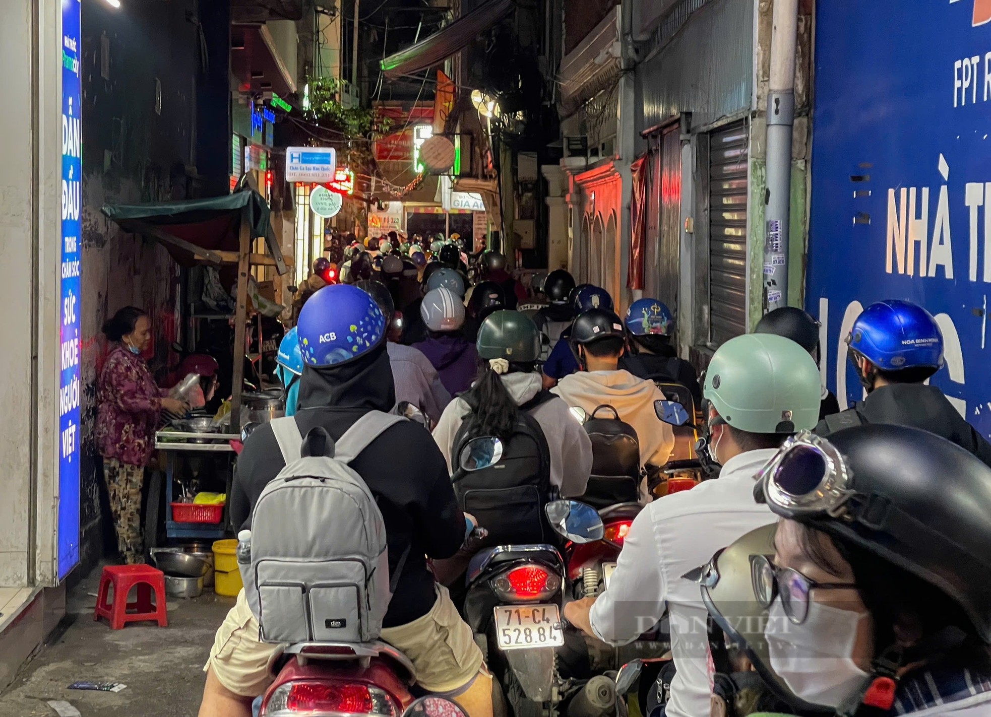 ホーチミン市の交通渋滞で「息苦しい」 写真6