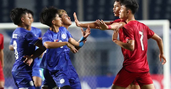 U23 Vietnam star who was once "trained" by coach Hoang Anh Tuan mysteriously disappears