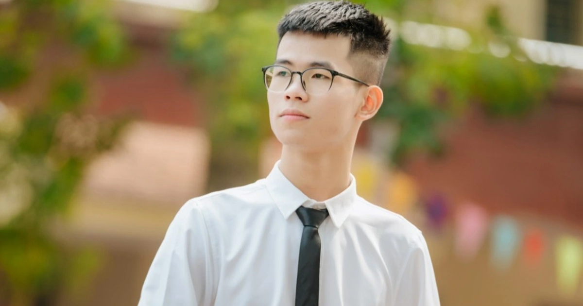 Male student passed hot major at University of Science and Technology with only 2 million VND in extra classes