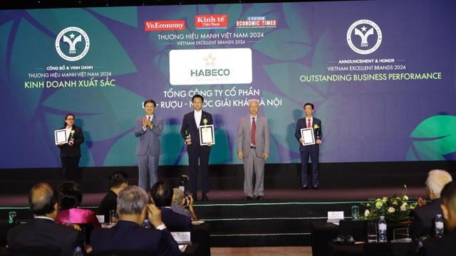 HABECO was honored in the Top 10 Strong Vietnamese Brands - Excellent Business 2024