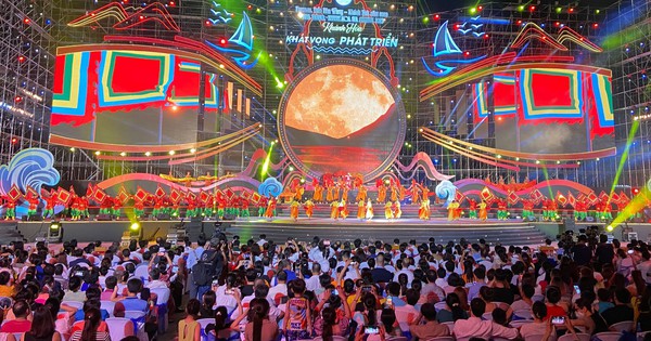 Nhiều tiết mục nghệ thuật đặc sắc tại Festival biển Nha Trang 2023