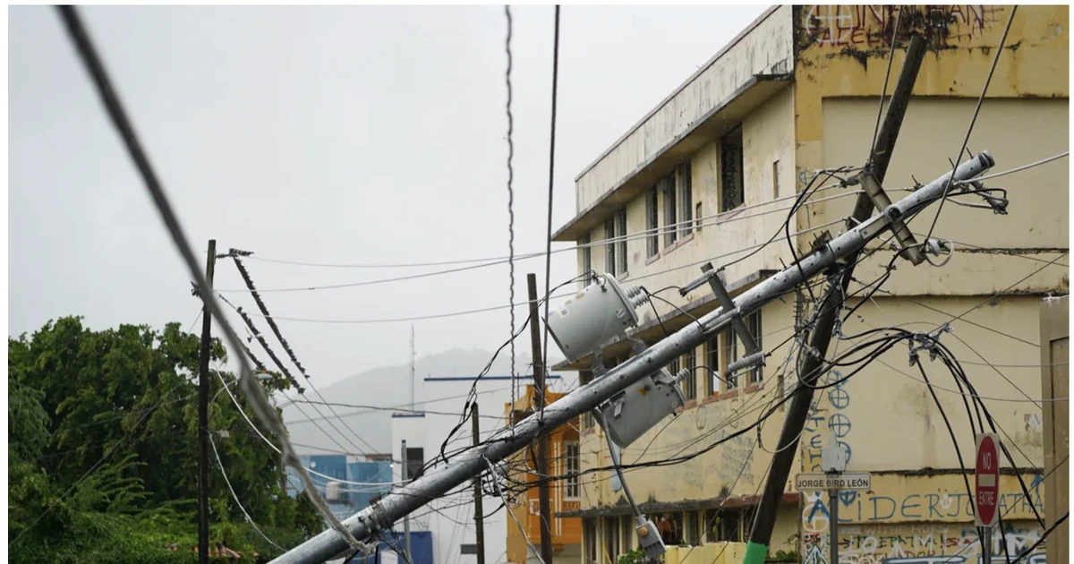 El huracán Ernesto en EE.UU. afecta gravemente la red eléctrica de Puerto Rico