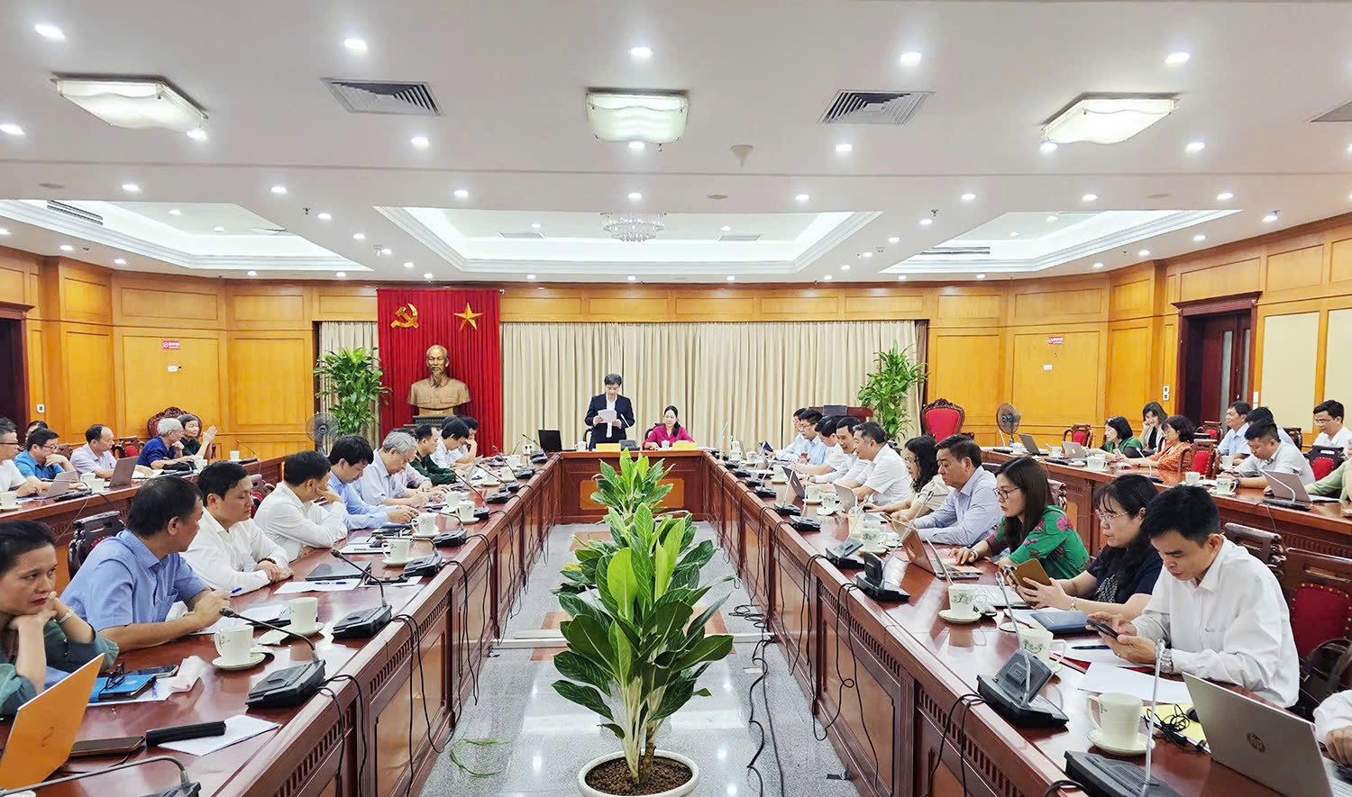 NEWS Workshop on building and perfecting the National Science and Technology Program Framework 1