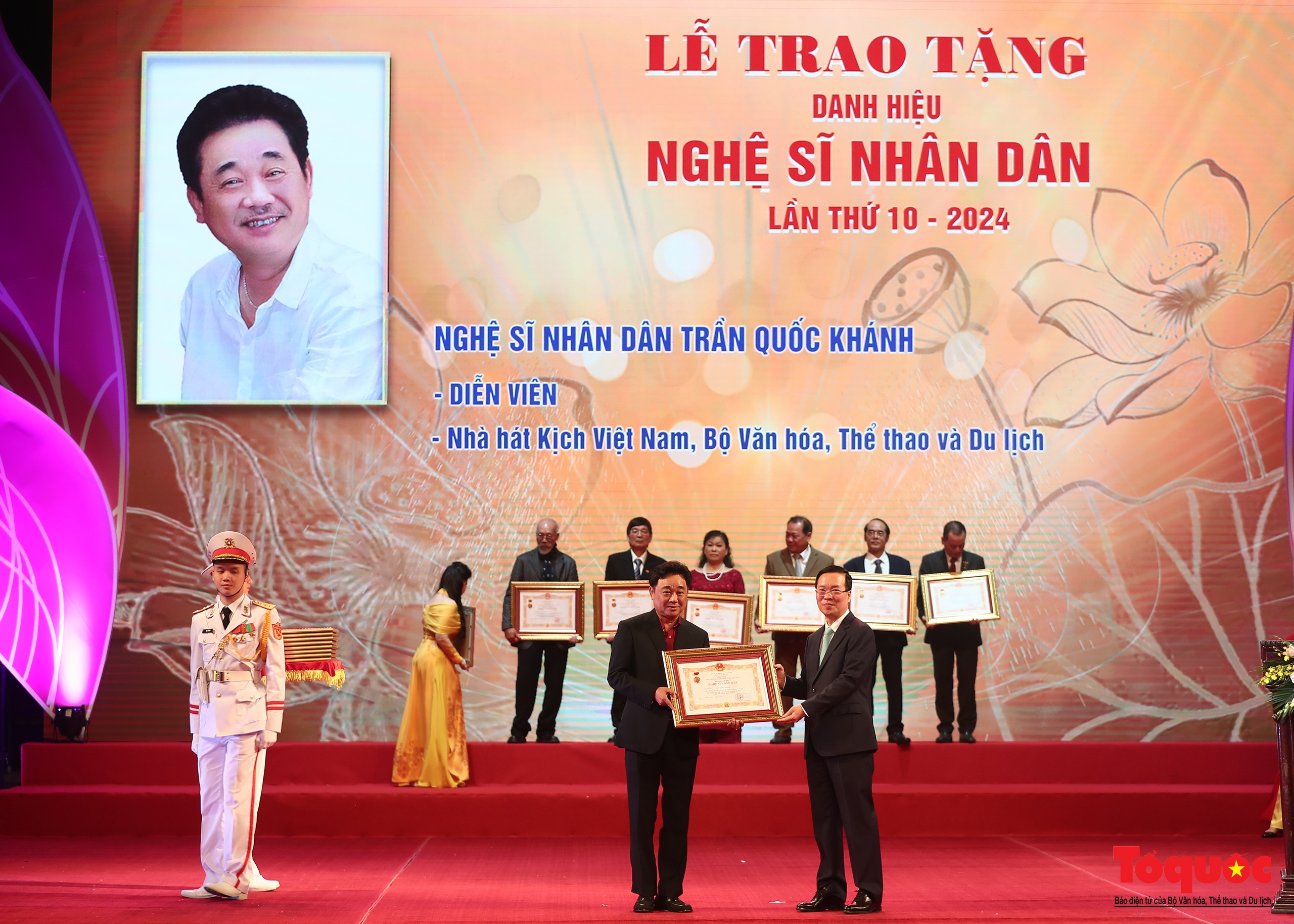 Toàn cảnh Lễ trao tặng danh hiệu Nghệ sĩ Nhân dân, Nghệ sĩ Ưu tú lần thứ 10 - Ảnh 8.