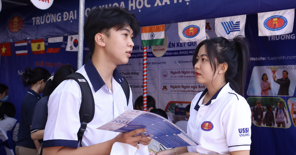 Le score de référence 2024 de l'Université des sciences sociales et humaines de Hô-Chi-Minh-Ville est extrêmement élevé.