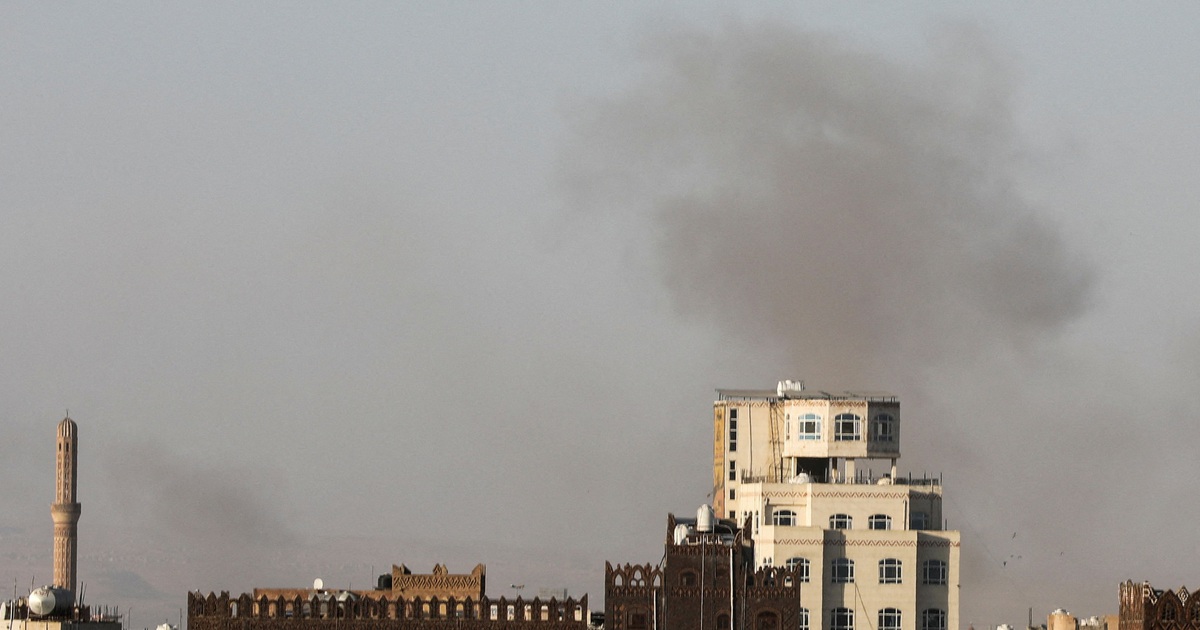 Israel launches massive attack in Yemen, nearly hits WHO Director General