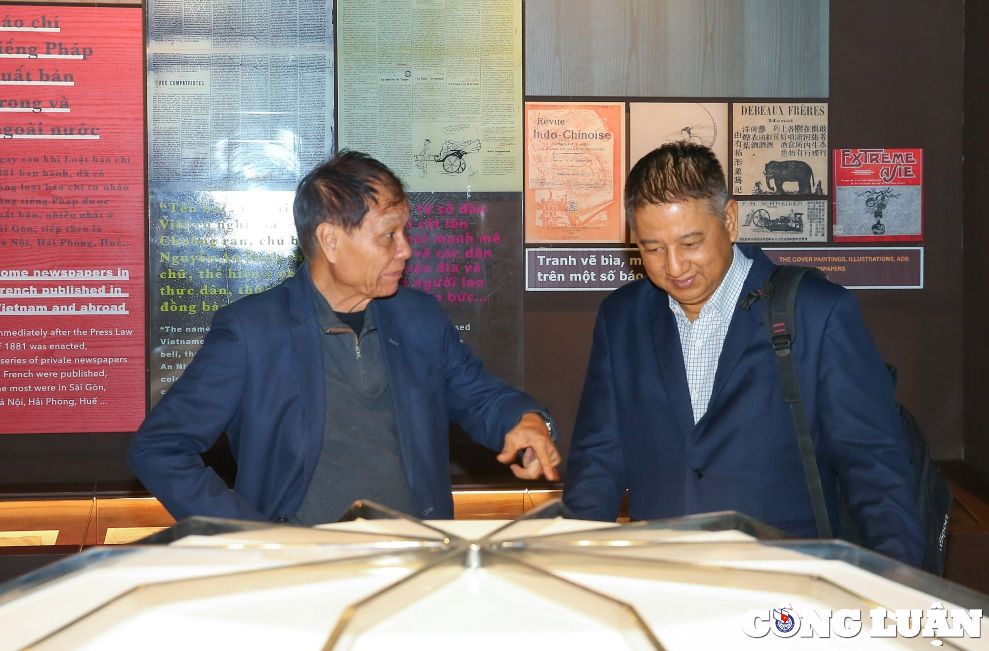 Une délégation de journalistes de l'ASEAN visite le Musée d'ethnologie du Vietnam, photo 6