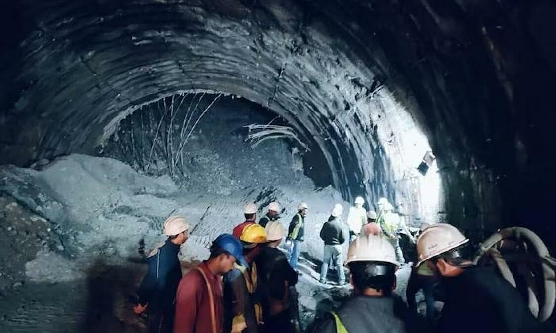 40 trabajadores indios atrapados en un túnel están a salvo