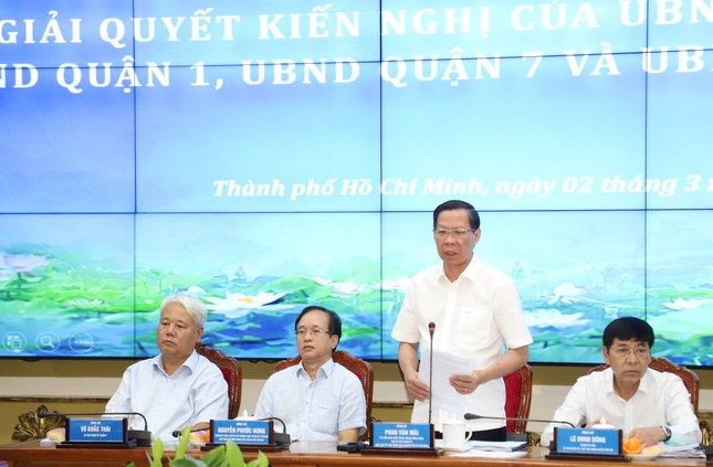 El presidente de Ciudad Ho Chi Minh muestra cómo eliminar proyectos de construcción lentos y prolongados. Foto 1